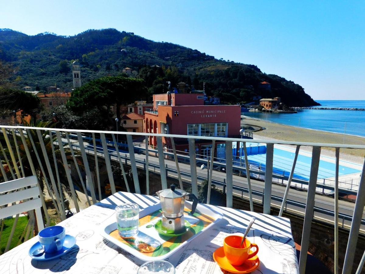 Trilocale Con Meravigliosa Vista Mare, Levanto Eksteriør billede